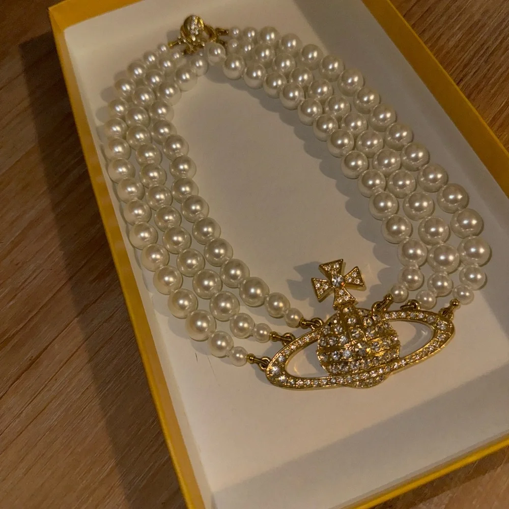 Pearl necklace Vivienne Westwood with accents - Picture 3 of 3